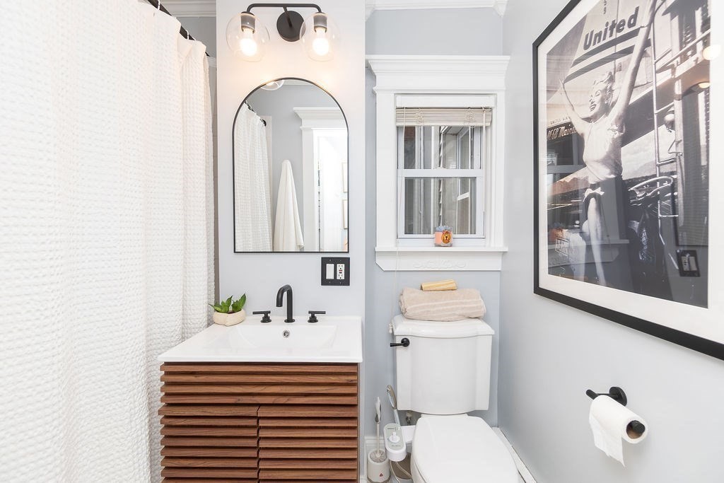 247 Everett Street # 1