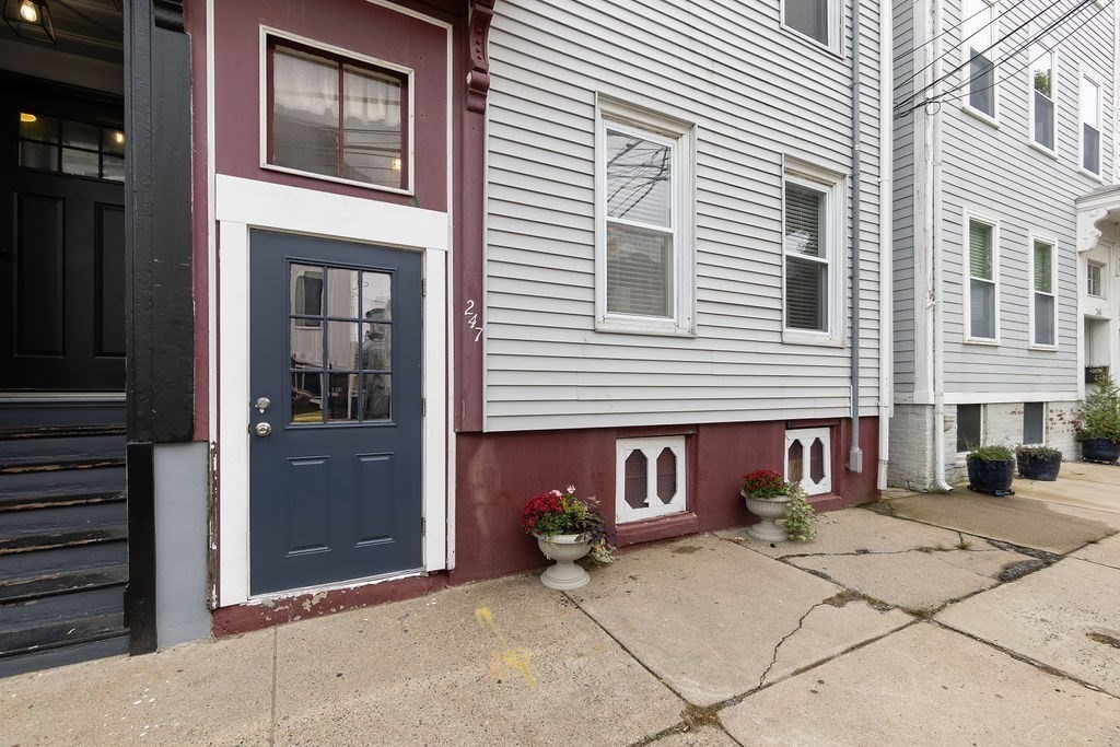 247 Everett Street # 1