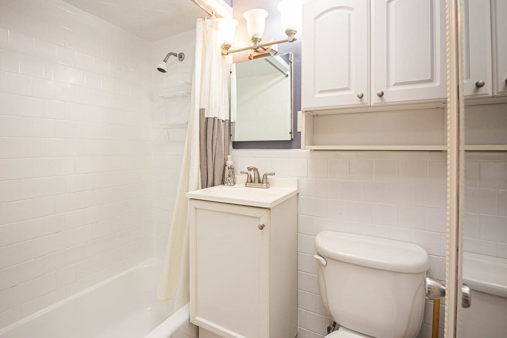 290 Commonwealth Ave # 20