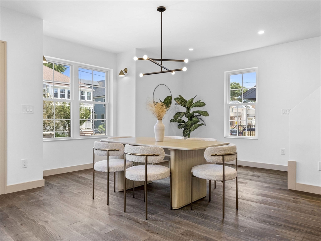 28 Winter St # 28