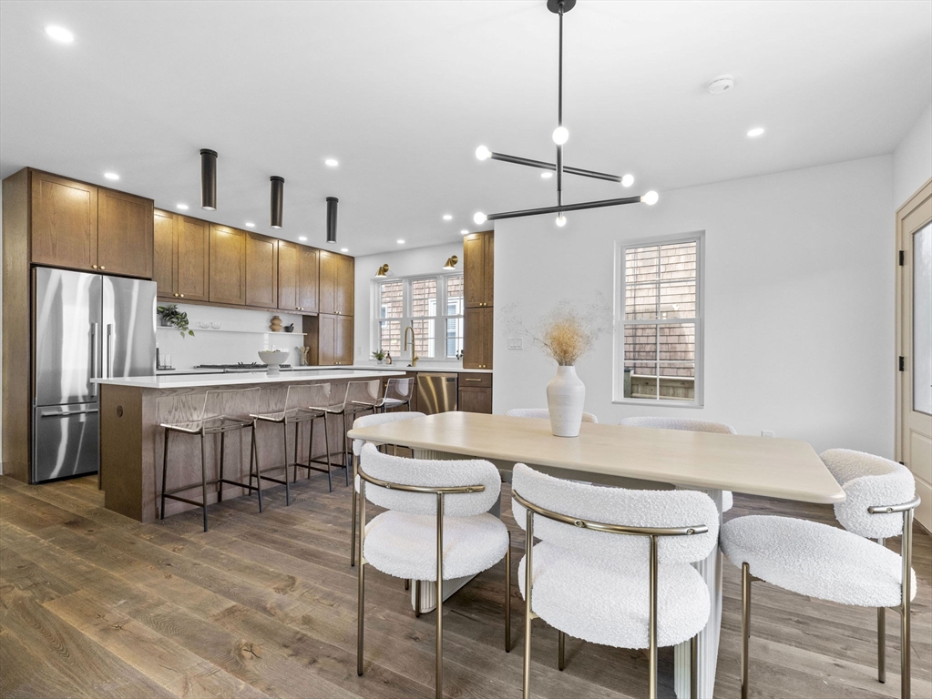 28 Winter St # 28