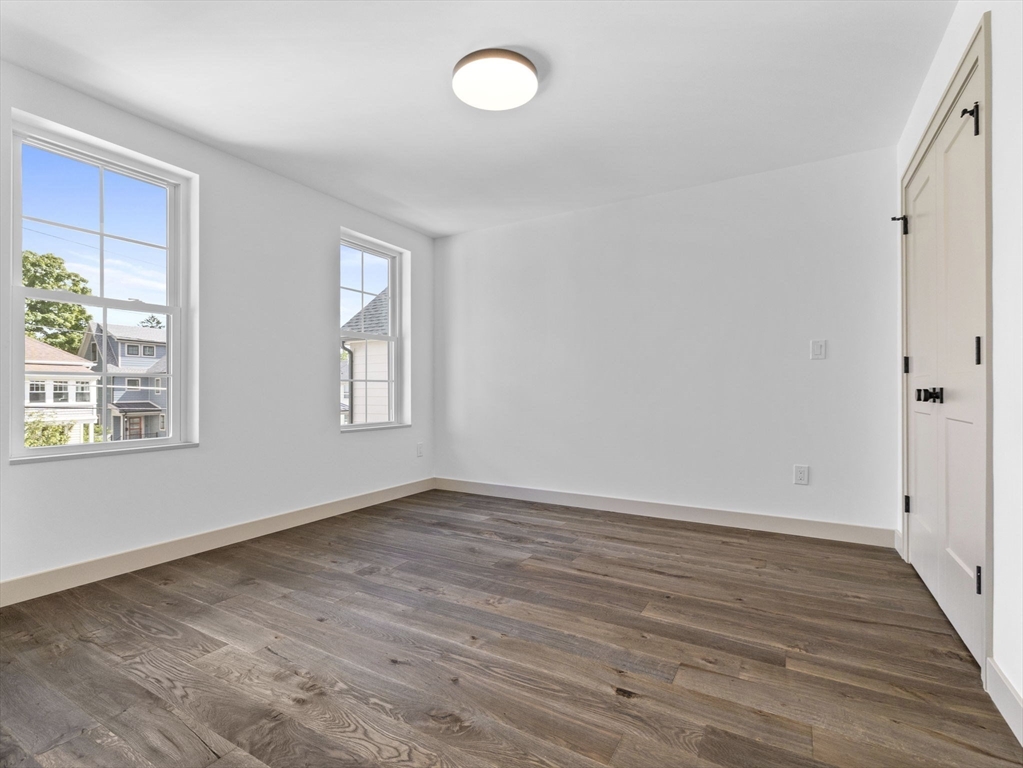 28 Winter St # 28