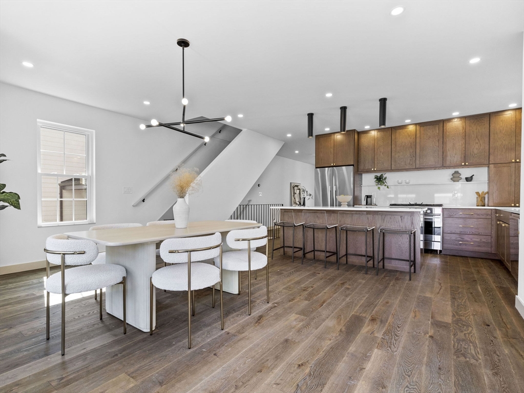 28 Winter St # 28