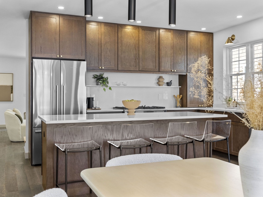 28 Winter St # 28