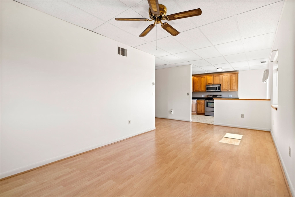 549 E 4th St # D1