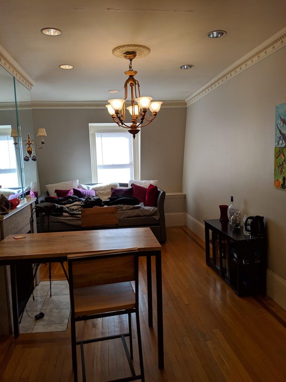 16 Commonwealth Ave # 12