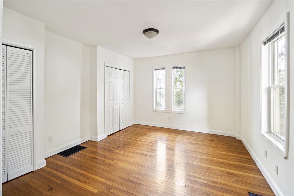 14 Berry St