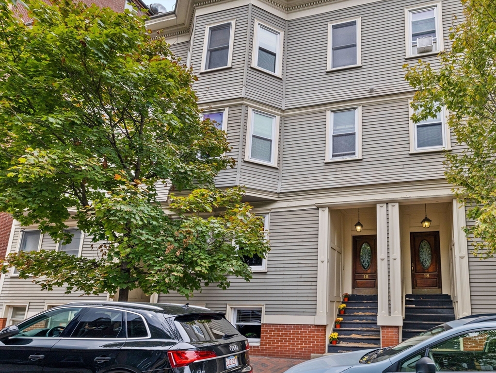 16 Park St # 1