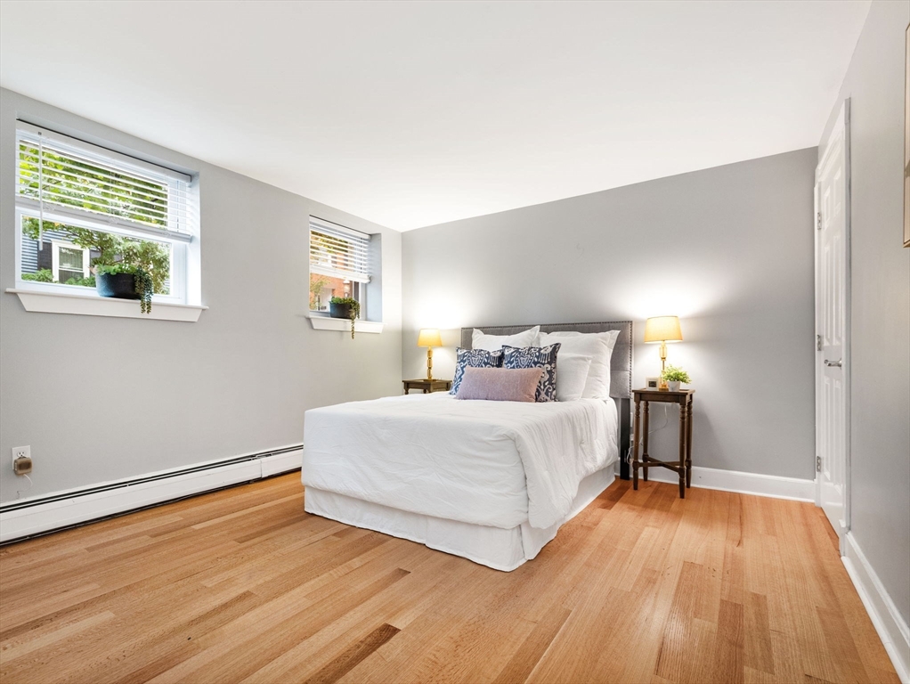 16 Park St # 1