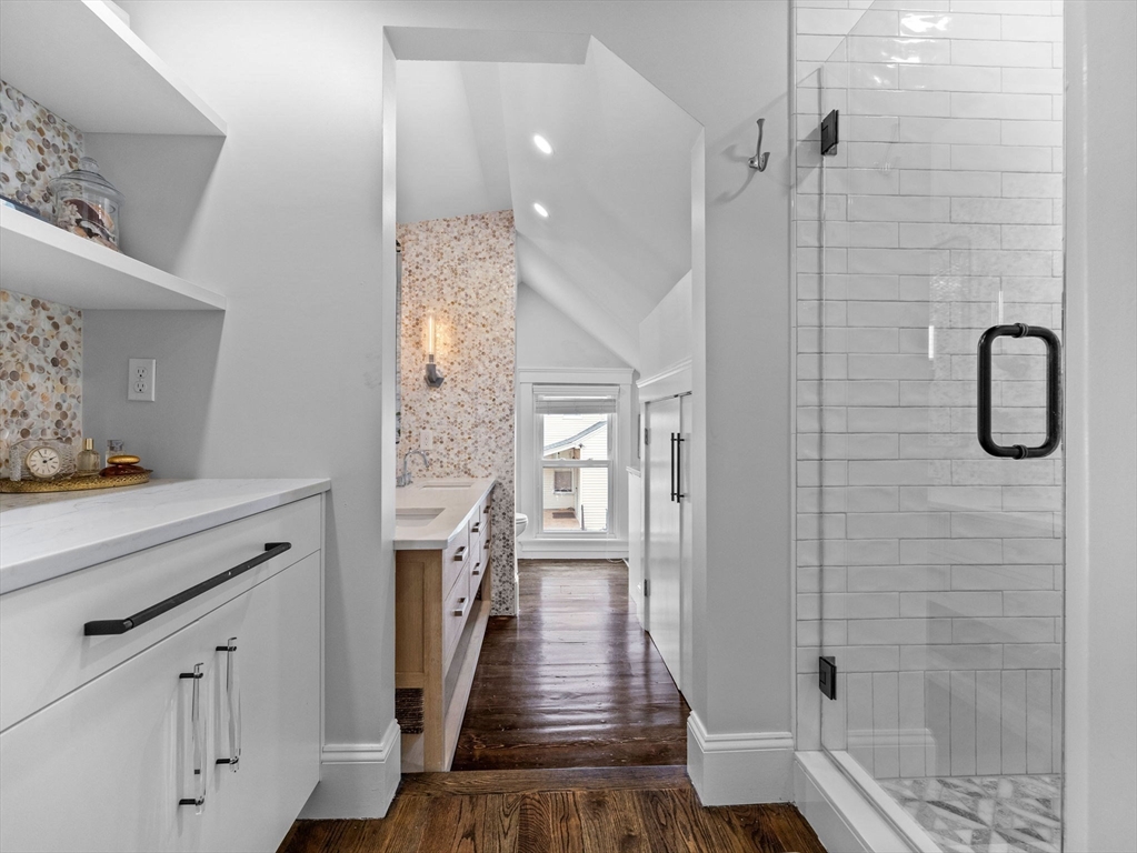 86 Myrtle St # 2