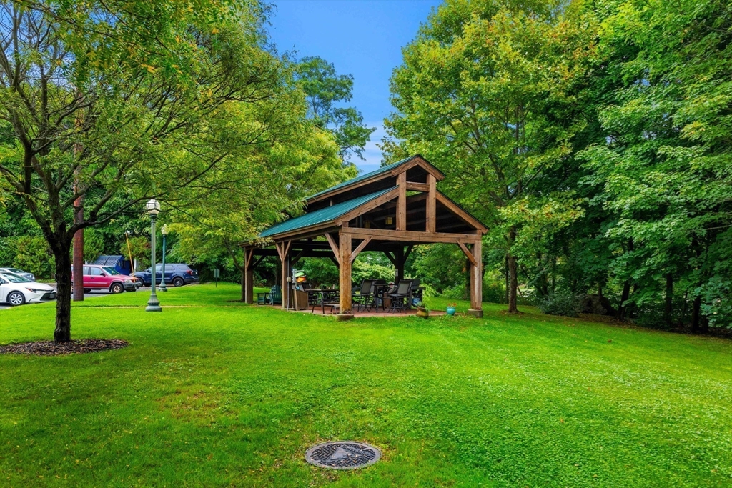 15 Cedar Street # 37