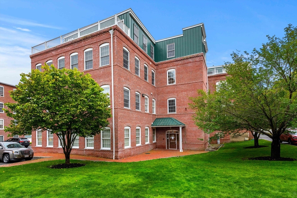 15 Cedar Street # 37