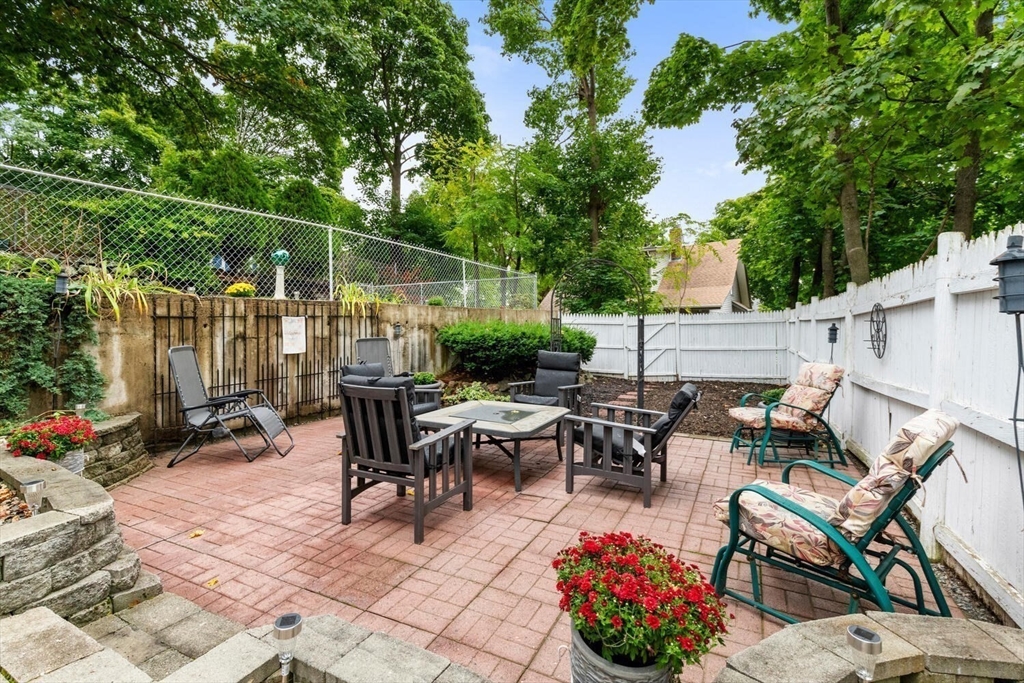 11 Fells Avenue Ter