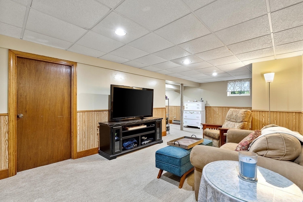 11 Fells Avenue Ter