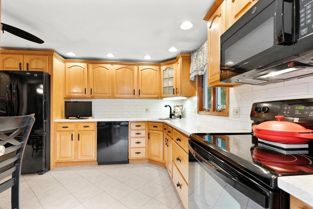 11 Fells Avenue Ter