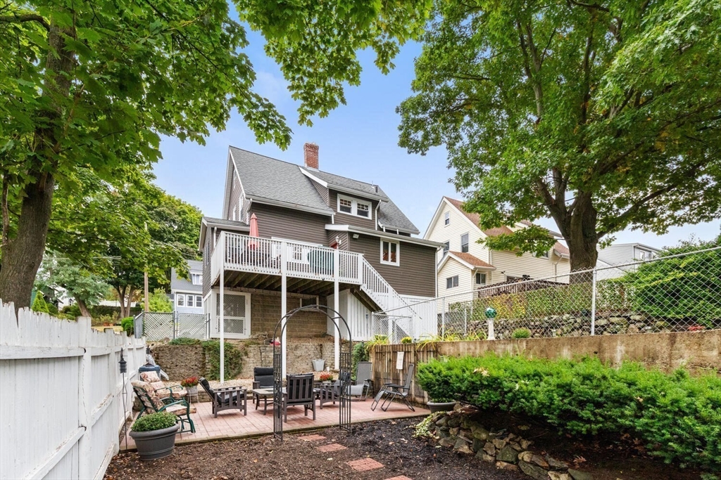 11 Fells Avenue Ter