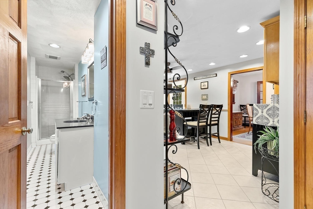 11 Fells Avenue Ter