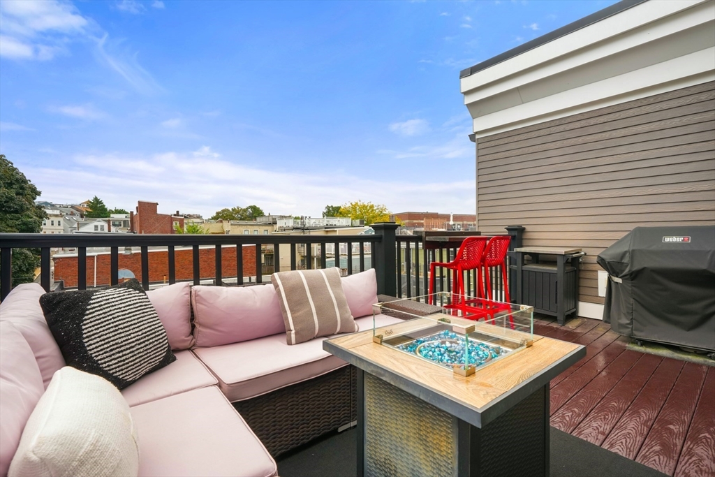 53 F Street # 5