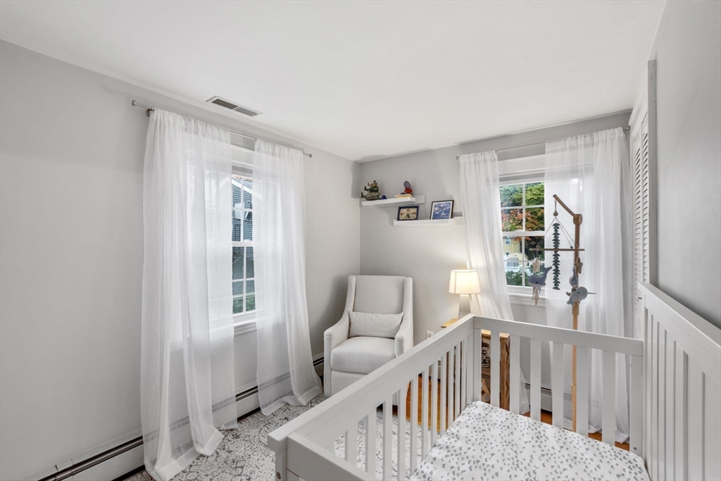 20 Enon St