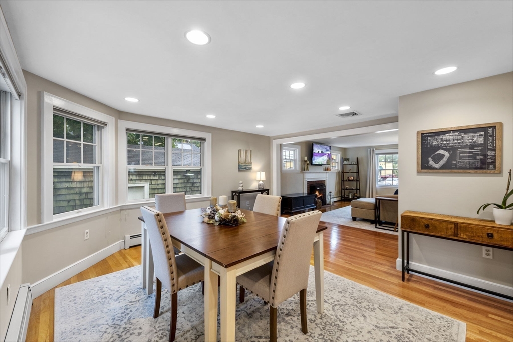 20 Enon St