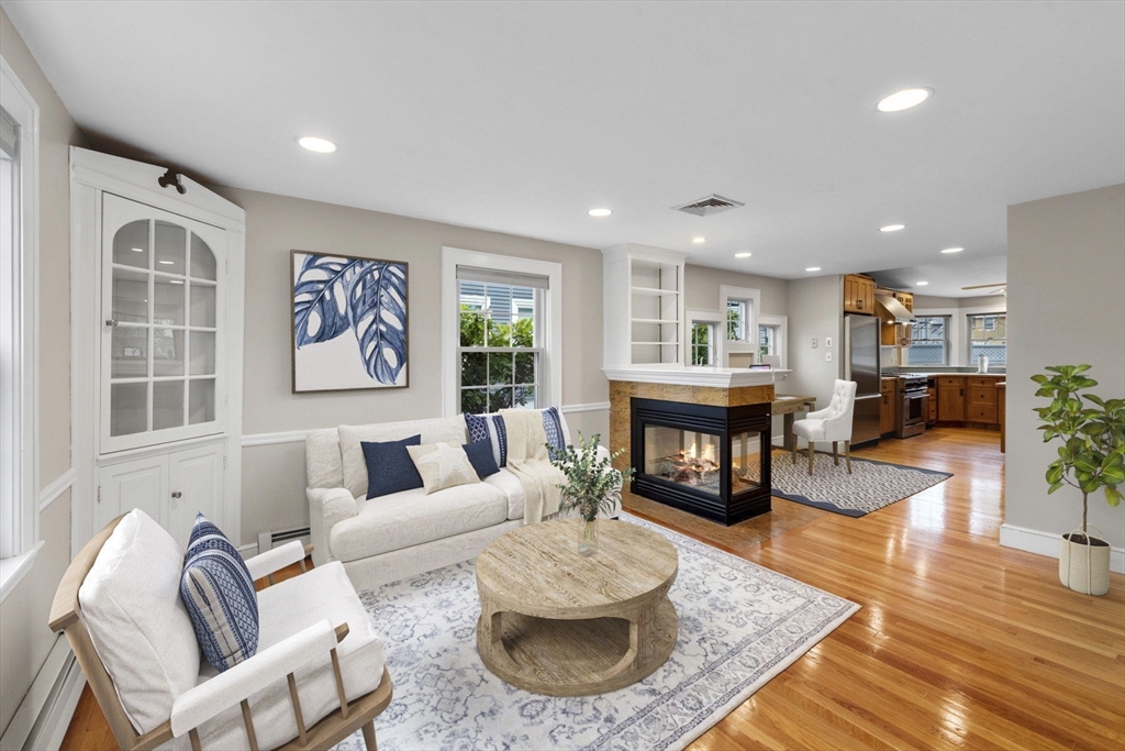 20 Enon St