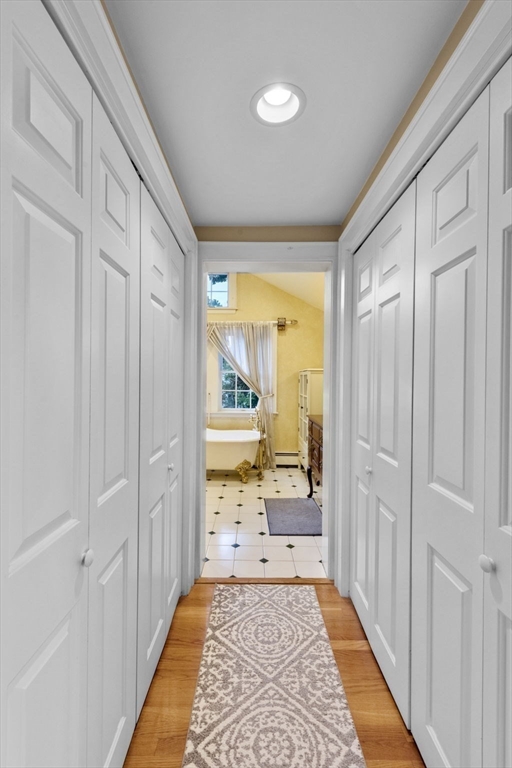 20 Enon St