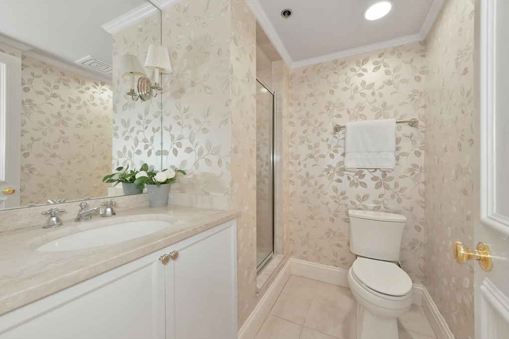 220 Boylston St # 1216
