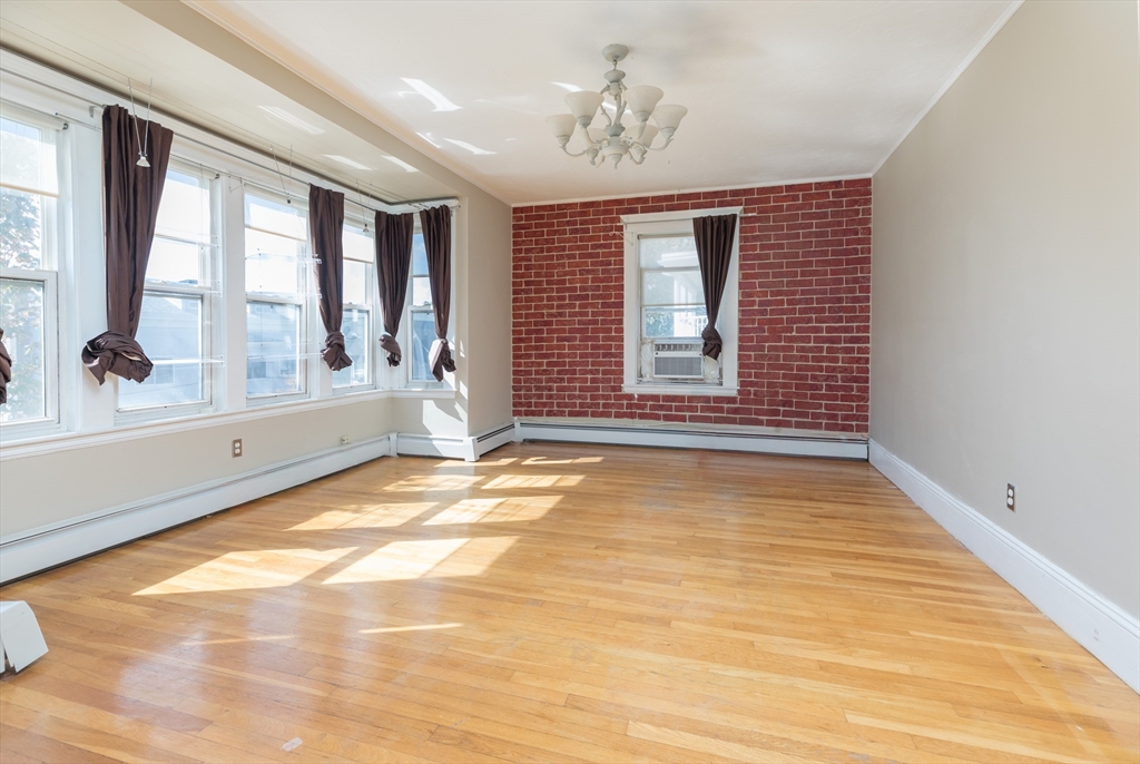 121 Johnson St # 3L