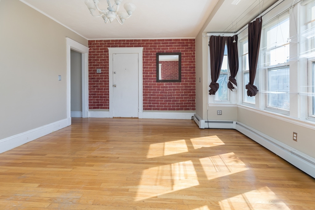 121 Johnson St # 3L