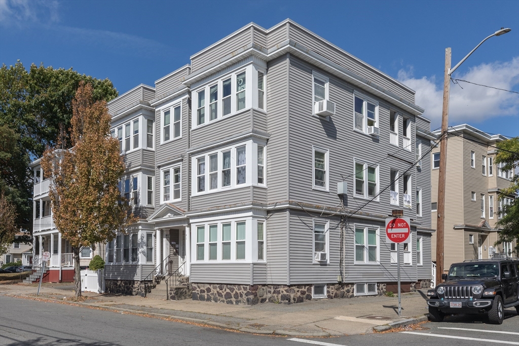 121 Johnson St # 3L