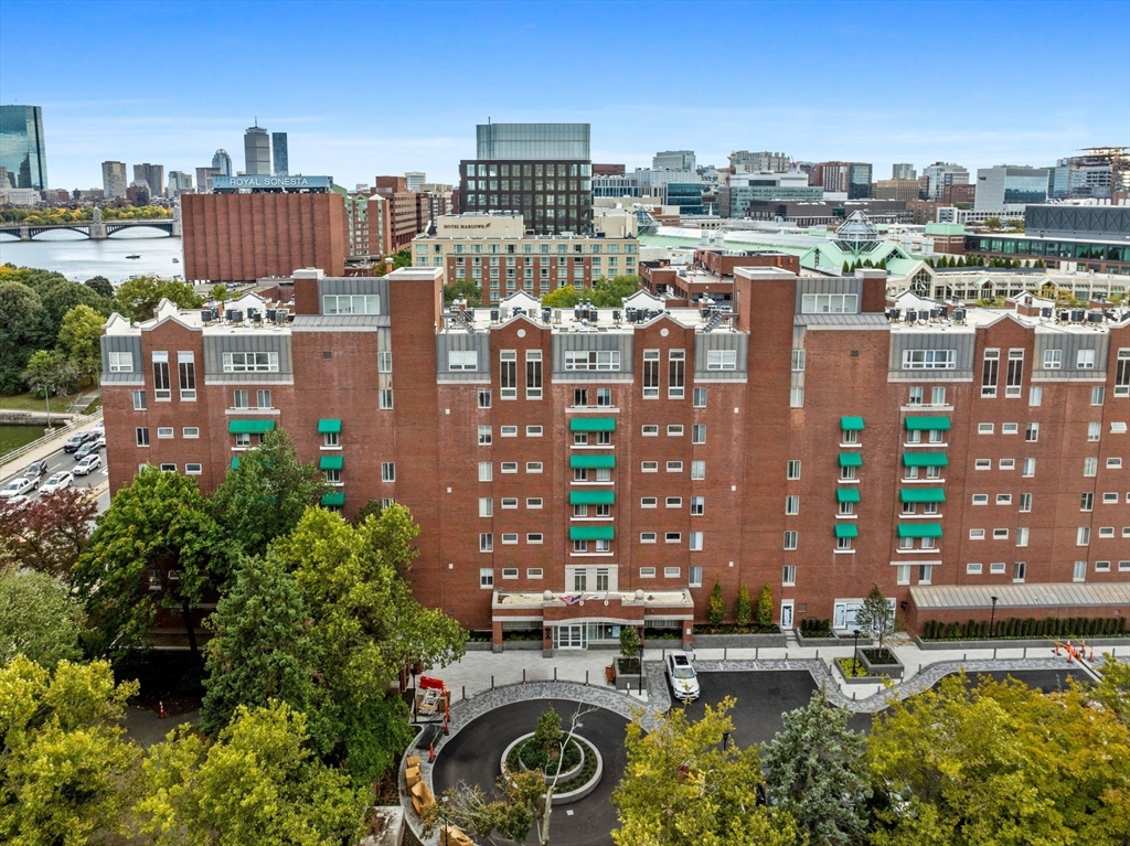 4-6 Canal Park # 210