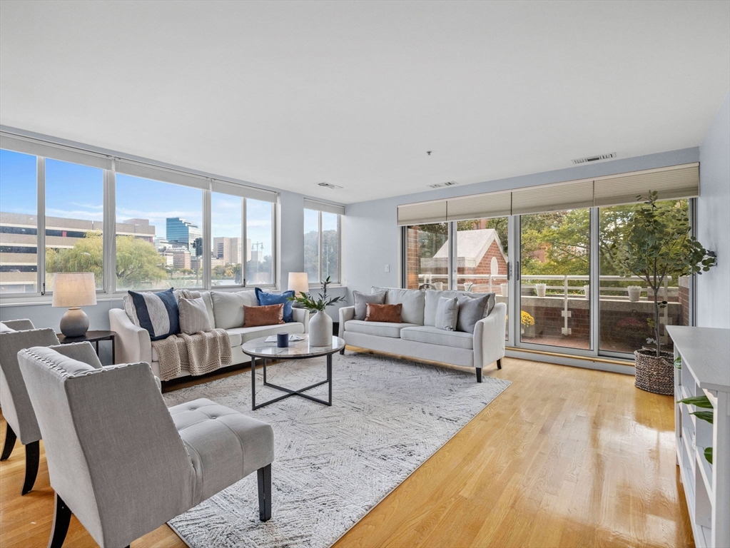 4-6 Canal Park # 210