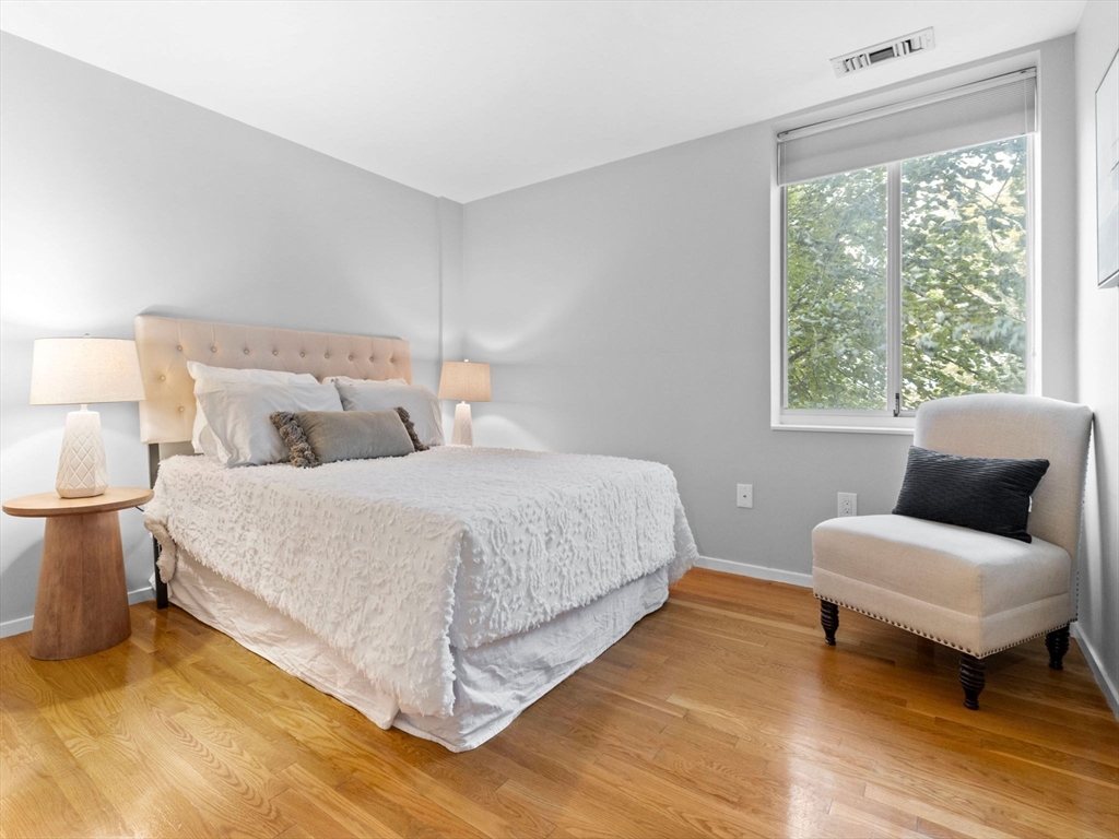 4-6 Canal Park # 210