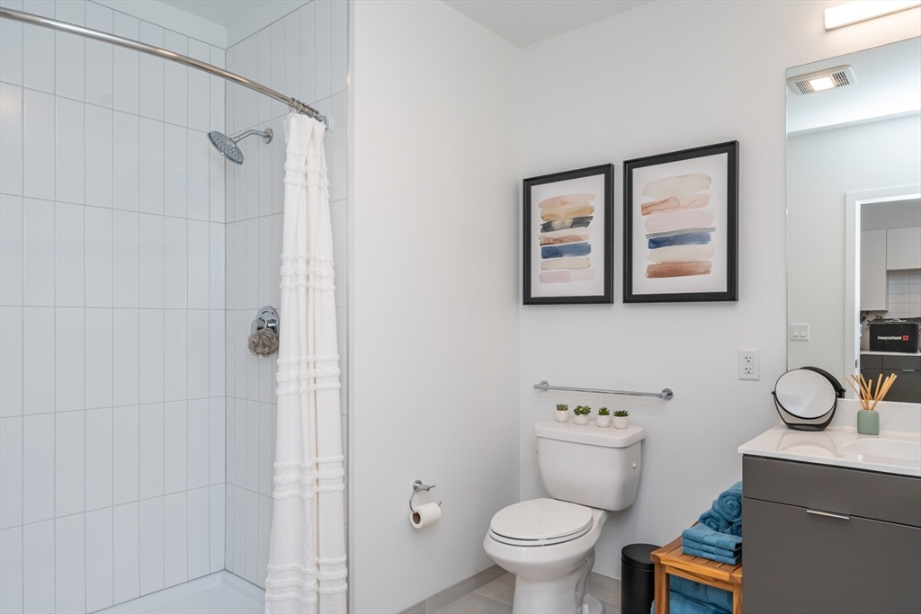 180 Central Ave # 212