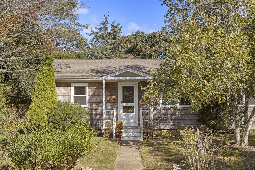 9 Webaqua Rd