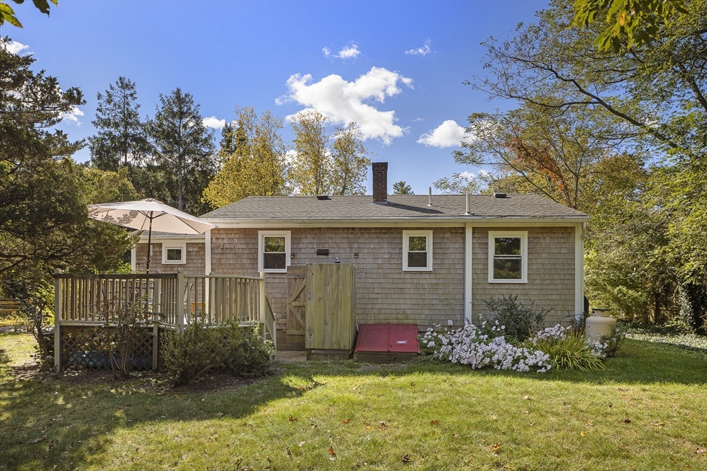 9 Webaqua Rd