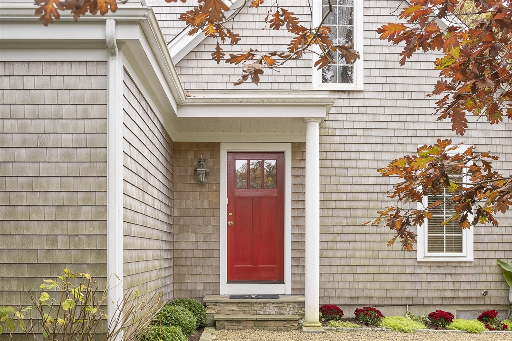 87 Schoolhouse Road