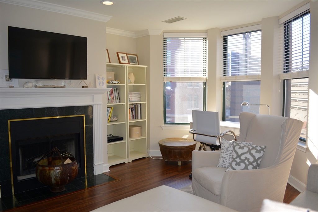 75 Clarendon # 502