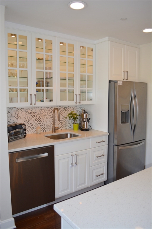 75 Clarendon # 502