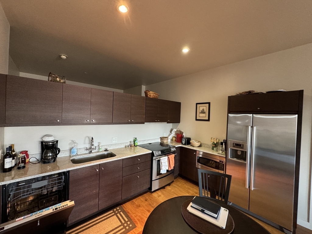 285 Columbus Ave. # 507