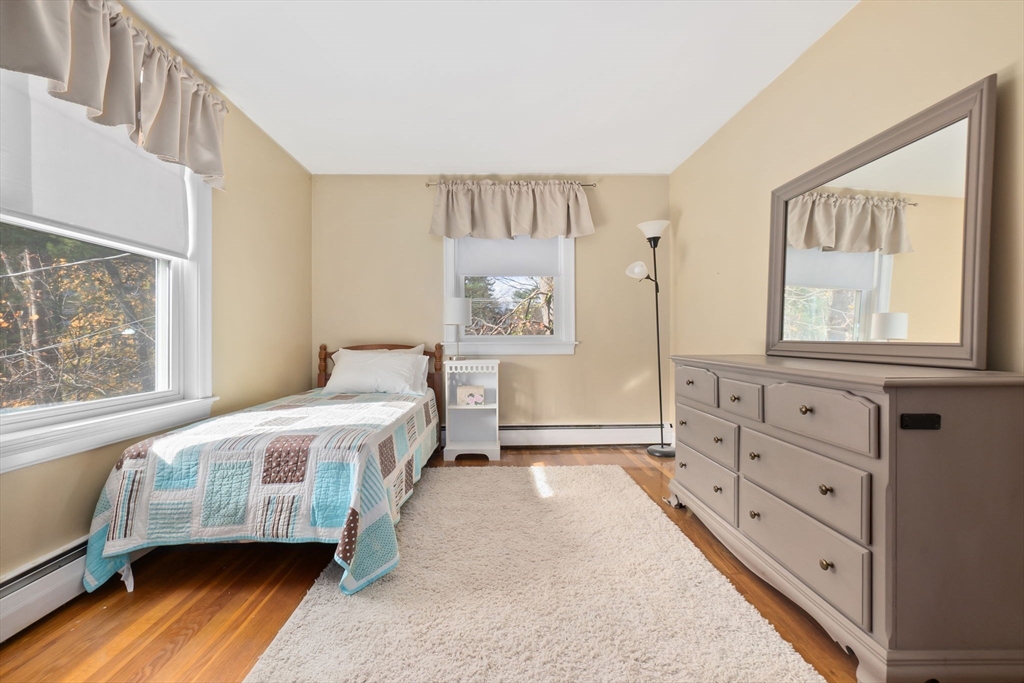 2 Silvermine Rd