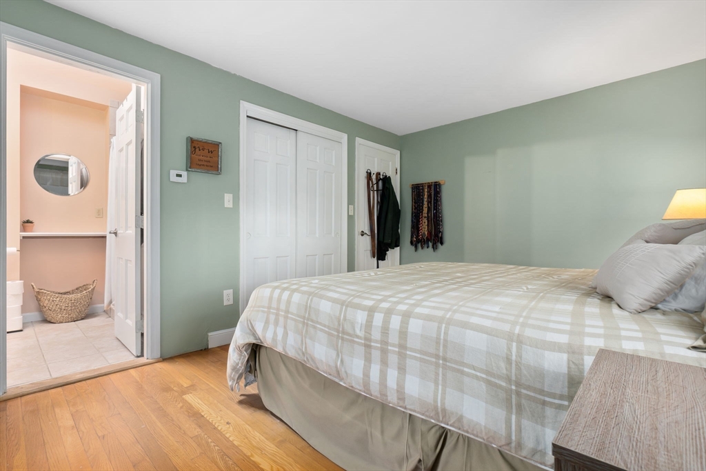 2 Silvermine Rd