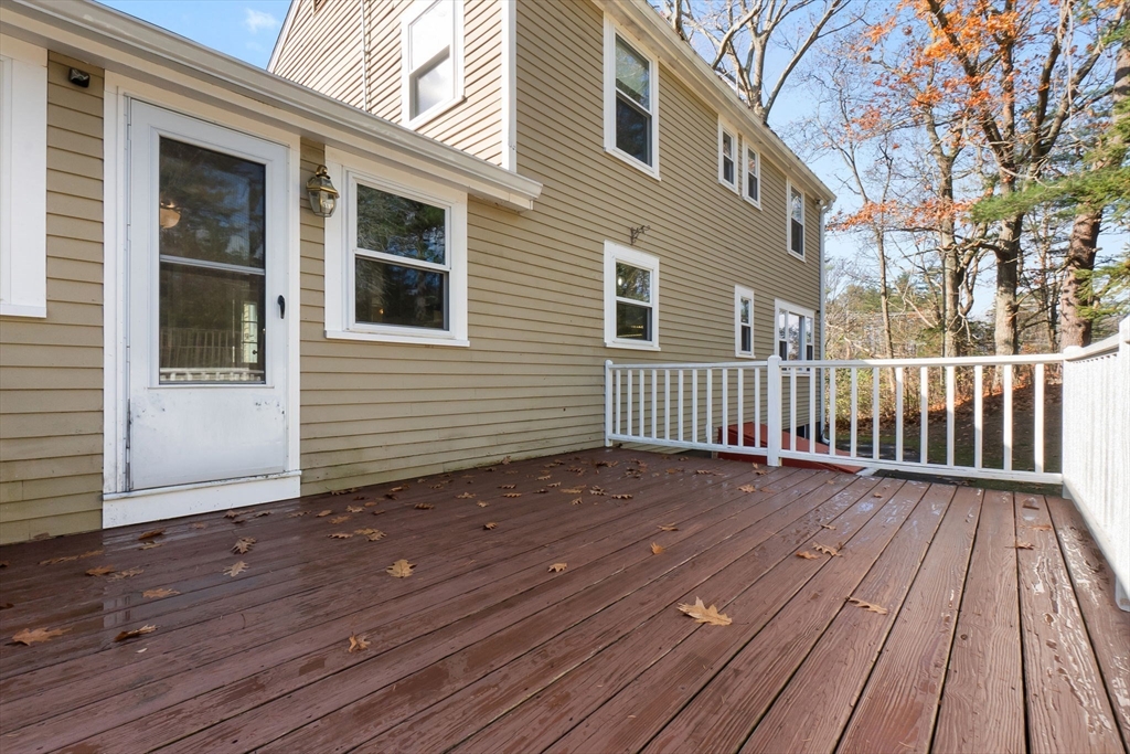 2 Silvermine Rd