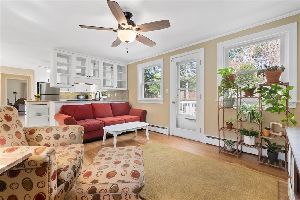 2 Silvermine Rd