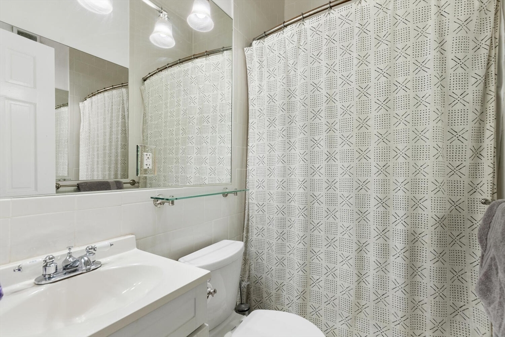 386 Commonwealth Ave # 21