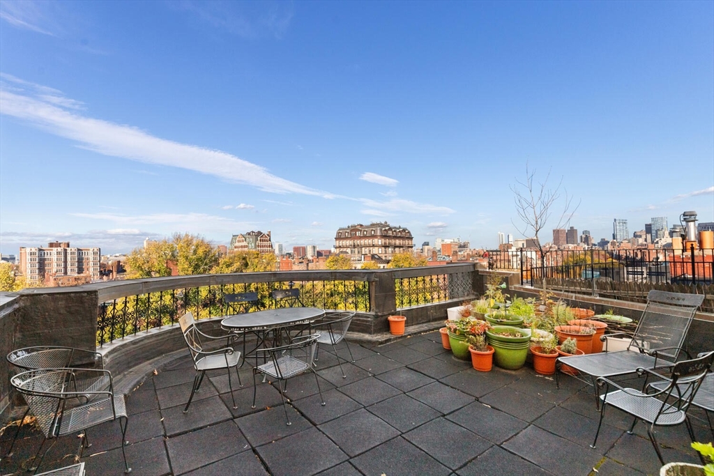 386 Commonwealth Ave # 21