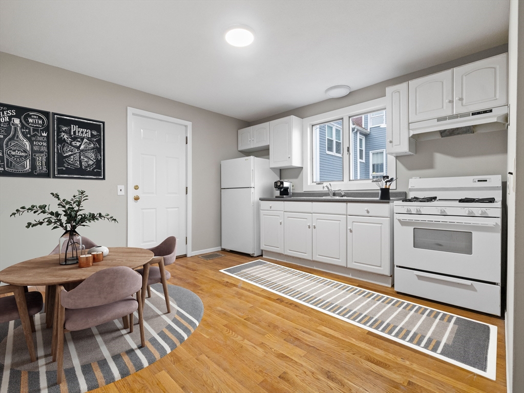 21 Bolton Street # 2