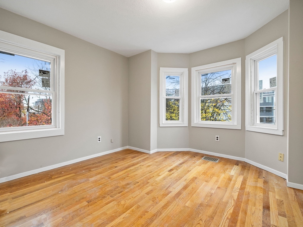 21 Bolton Street # 2