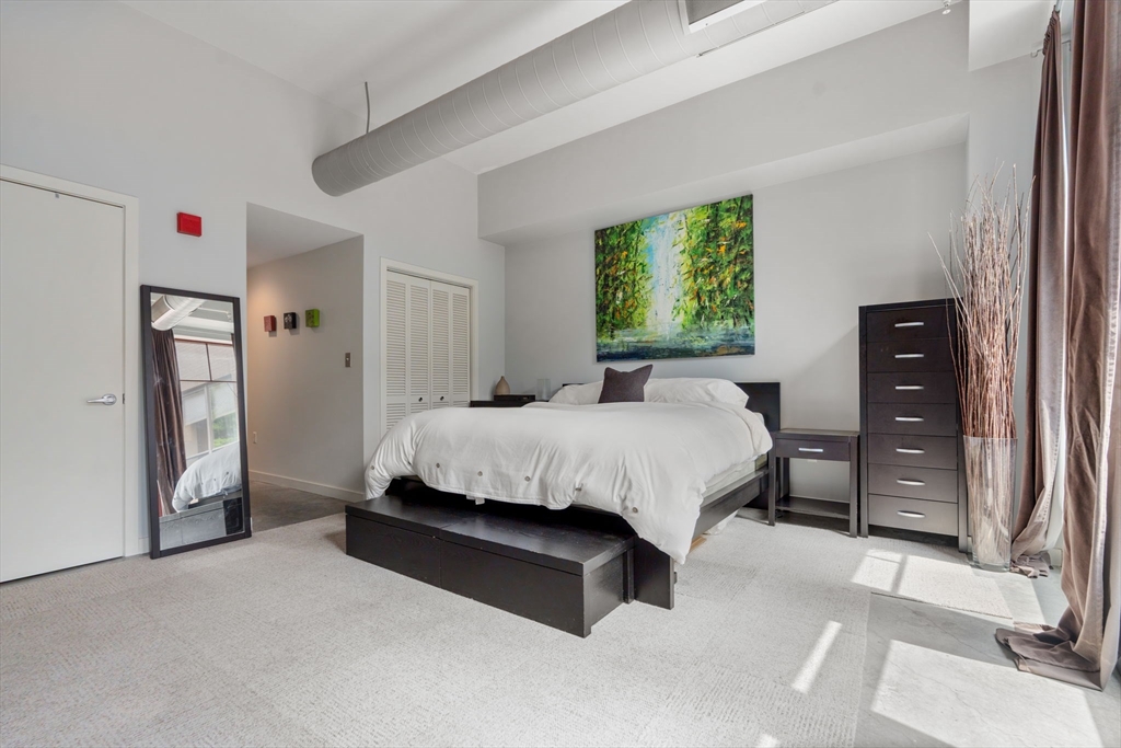 139 East Berkeley St # 301