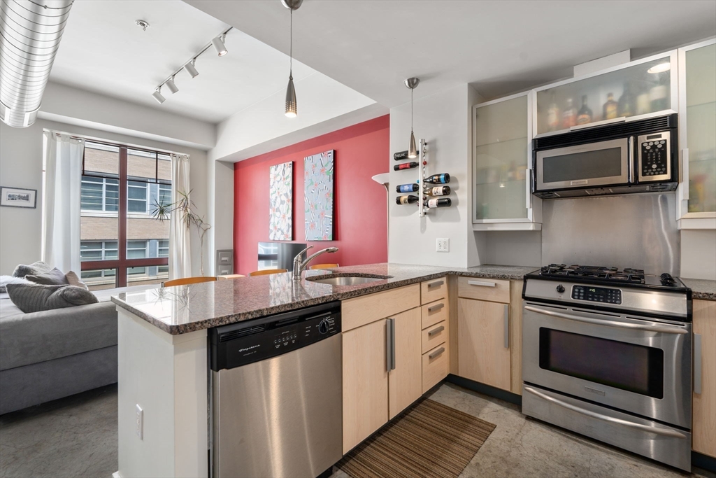 139 East Berkeley St # 301